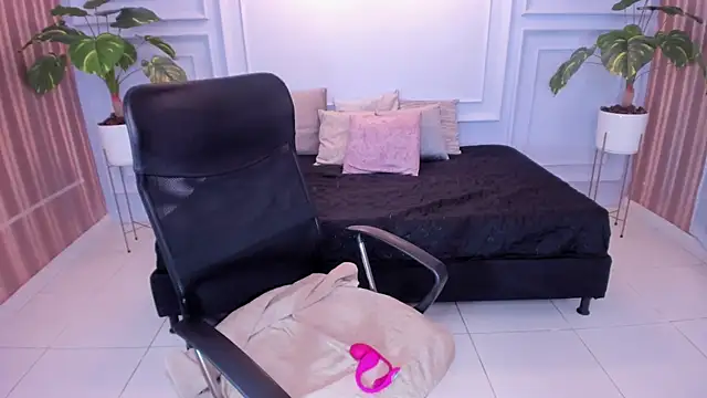 sararestrepo online show from 10, 1, 2026