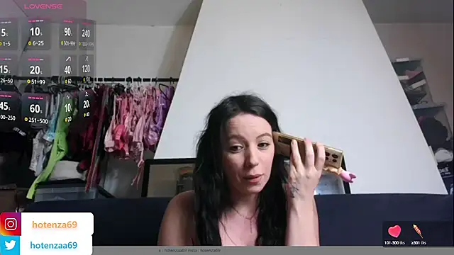 Snapshot of Hotenza69 chatting on 15, 3, 2025 Hotenza69 online show from 15, 3, 2025