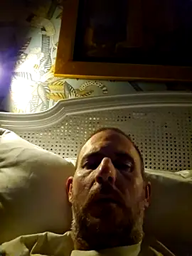 Snapshot of verylargecock chatting on 6, 11, 2025 verylargecock online show from 6, 11, 2025