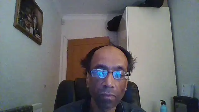 rauncher1 online show from 18, 12, 2025