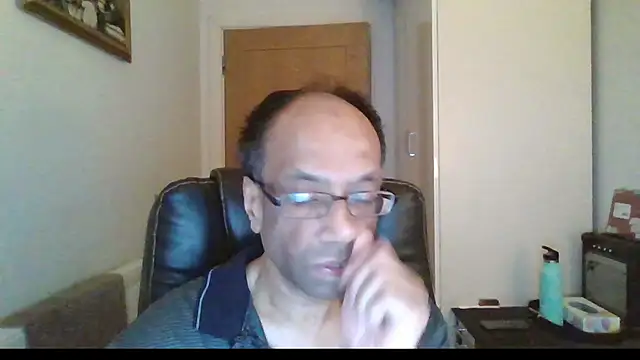 Snapshot of rauncher1 chatting on 5, 2, 2026 rauncher1 online show from 5, 2, 2026