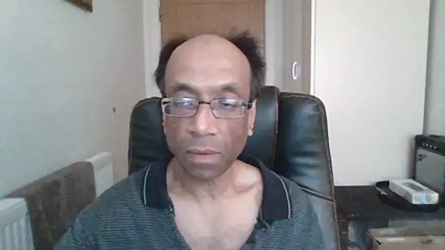 Snapshot of rauncher1 chatting on 3, 3, 2026 rauncher1 online show from 3, 3, 2026