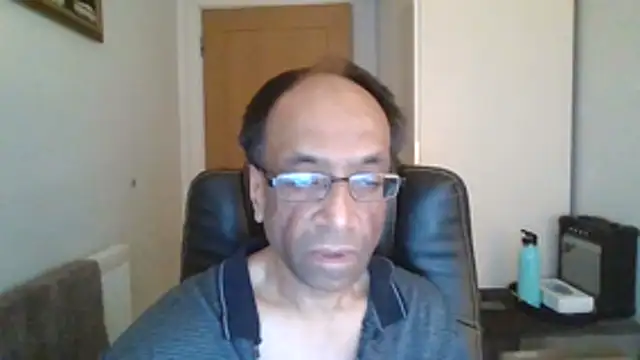 Snapshot of rauncher1 chatting on 10, 3, 2026 rauncher1 online show from 10, 3, 2026