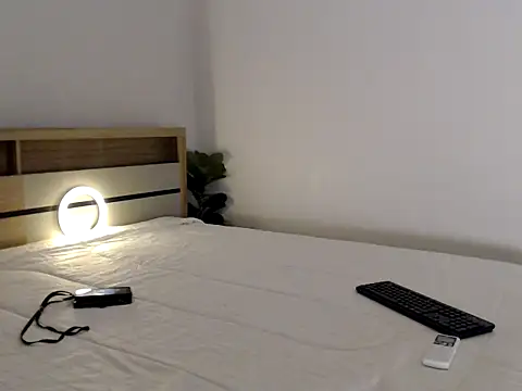 nareethai online show from 3, 10, 2025