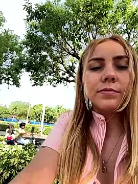 Brittanyrosexx online show from 12, 9, 2025