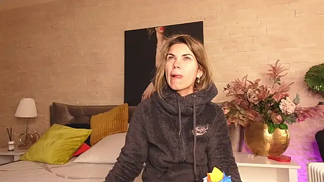 FeliciaKrige online show from 15, 3, 2026