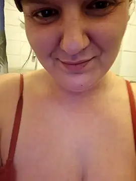 Cutegirlforyou online show from 2, 2, 2025