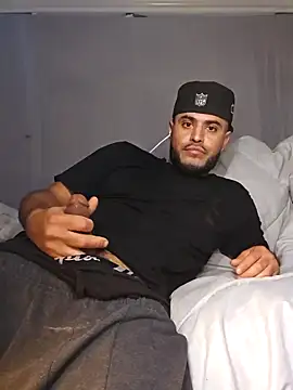 gardy8585 online show from 17, 12, 2024