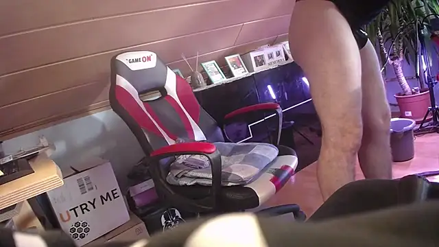 Snapshot of LackAddicted chatting on 7, 1, 2025 LackAddicted online show from 7, 1, 2025