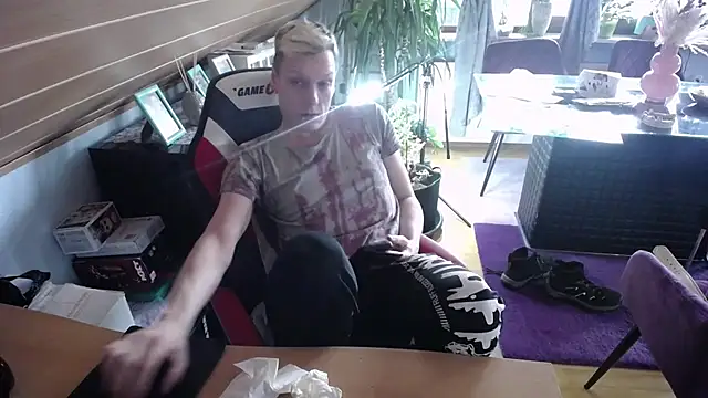 Snapshot of LackAddicted chatting on 21, 1, 2025 LackAddicted online show from 21, 1, 2025