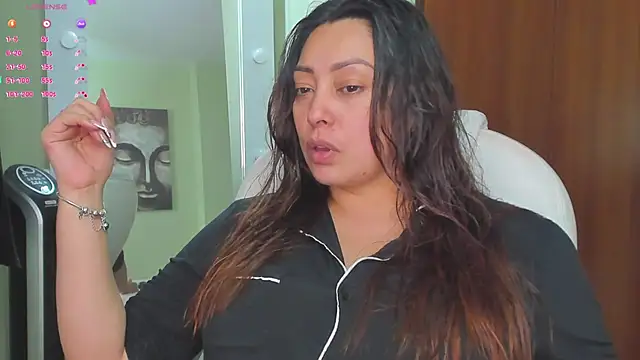 Snapshot of Kyllie_B chatting on 25, 2, 2025 Kyllie B online show from 25, 2, 2025