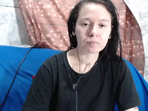 Venusluxodomme online show from 12, 10, 2025