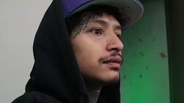 Snapshot of trieone chatting on 4, 12, 2025 trieone online show from 4, 12, 2025