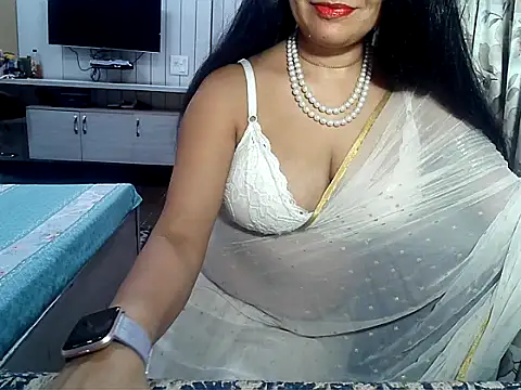 yourradhika online show from 29, 12, 2024