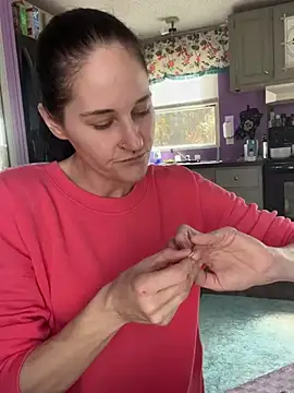 lolabunny9 online show from 4, 2, 2025