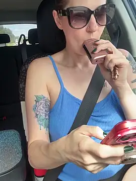 Snapshot of lolabunny9 chatting on 28, 3, 2026 lolabunny9 online show from 28, 3, 2026