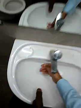 GUJJU GUJARATI online show from 4, 11, 2025