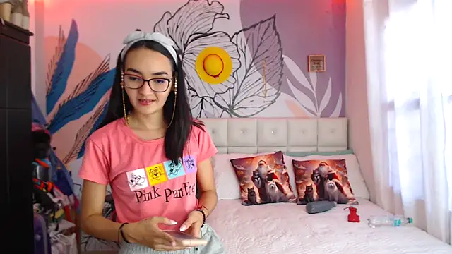 LinzyBaner online show from 11, 12, 2024