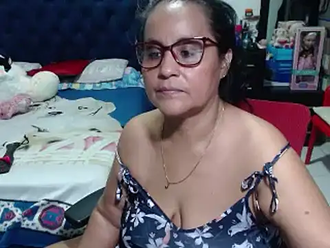 pervert mommy  online show from 15, 1, 2025