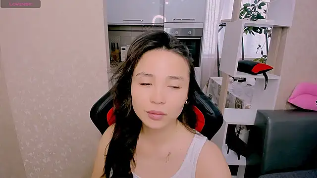 AyaMoon online show from 15, 10, 2025