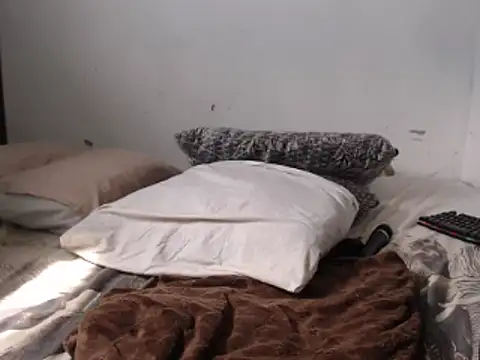 XHotJuicyBootyXX online show from 15, 12, 2024