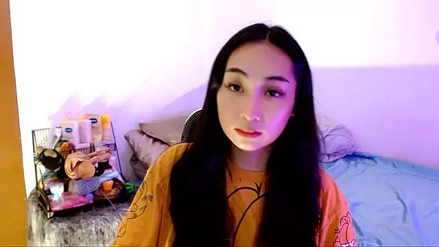 SweetLilly 18 online show from 3, 11, 2025