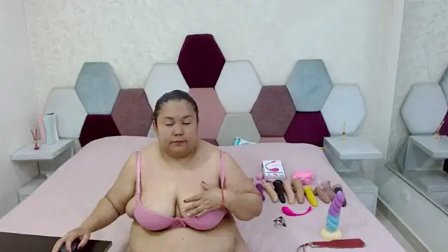 angel blue online show from 18, 1, 2026