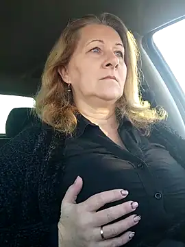 Elza01 online show from 7, 11, 2025