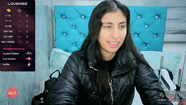 Snapshot of MAARYMOON chatting on 6, 11, 2025 MAARYMOON online show from 6, 11, 2025