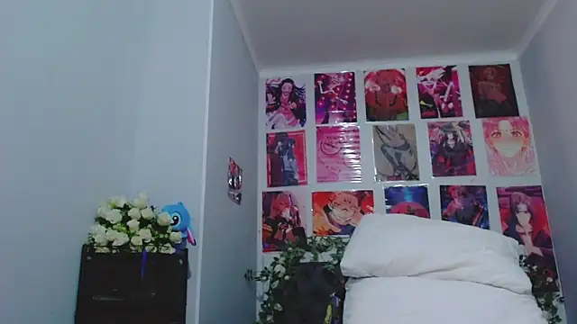 Snapshot of MikaMoonn chatting on 8, 2, 2025 MikaMoonn online show from 8, 2, 2025