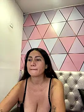 juliana diaz online show from 9, 10, 2025