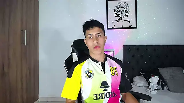 AlanNaughty online show from 30, 10, 2025