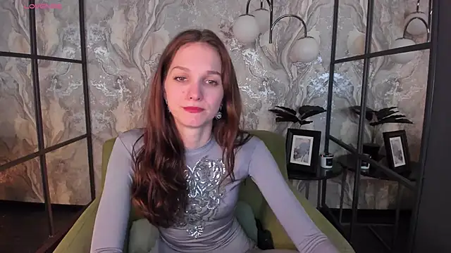 Snapshot of MirandaGlow chatting on 11, 3, 2025 MirandaGlow online show from 11, 3, 2025