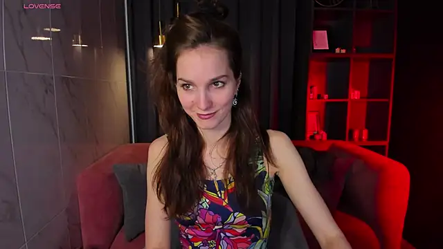 Snapshot of MirandaGlow chatting on 21, 3, 2025 MirandaGlow online show from 21, 3, 2025