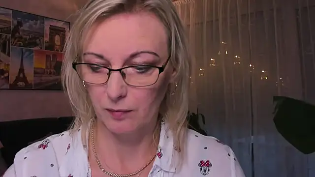 vanessa chat online show from 10, 12, 2024