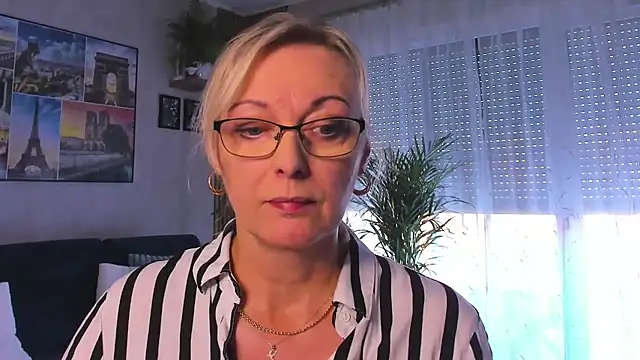 vanessa chat online show from 20, 10, 2025