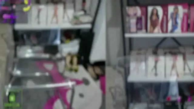 Snapshot of bisexyelizz chatting on 13, 2, 2026 bisexyelizz online show from 13, 2, 2026