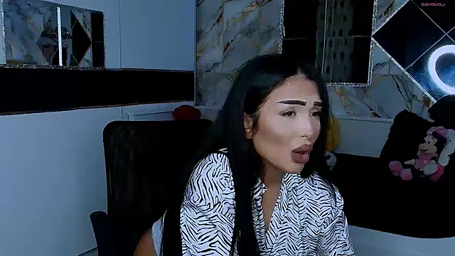 Snapshot of mistress_meryem chatting on 7, 11, 2025 mistress meryem online show from 7, 11, 2025