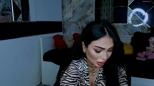 Snapshot of mistress_meryem chatting on 25, 11, 2025 mistress meryem online show from 25, 11, 2025