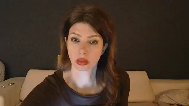 WhiteQueen888 online show from 20, 10, 2025