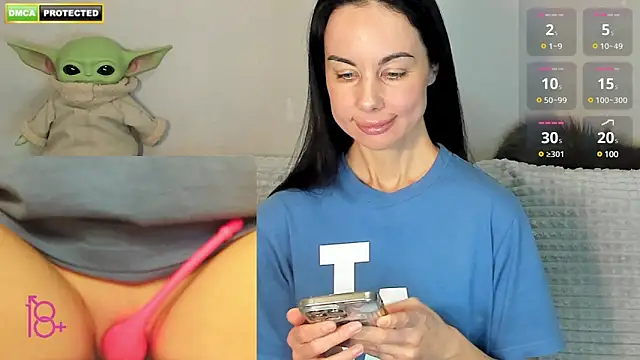 Snapshot of 3ight33nplus chatting on 8, 12, 2024 3ight33nplus online show from 8, 12, 2024