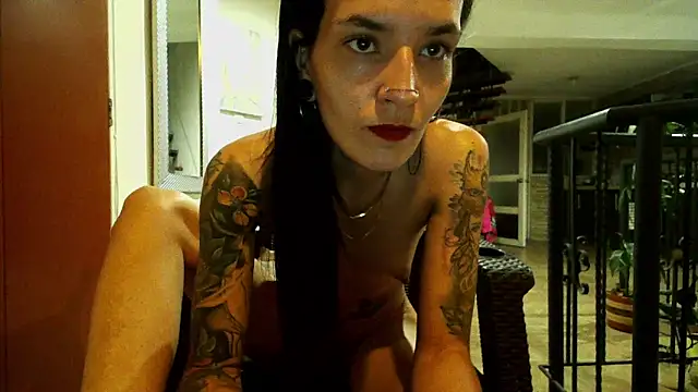 emmaherby online show from 19, 12, 2024