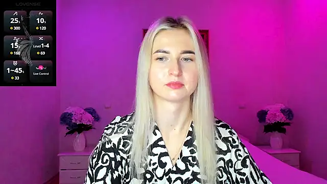 AnnaCarrera online show from 9, 12, 2024