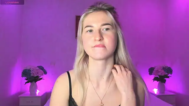 AnnaCarrera online show from 18, 12, 2024