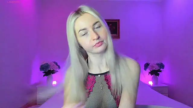 AnnaCarrera online show from 15, 1, 2025