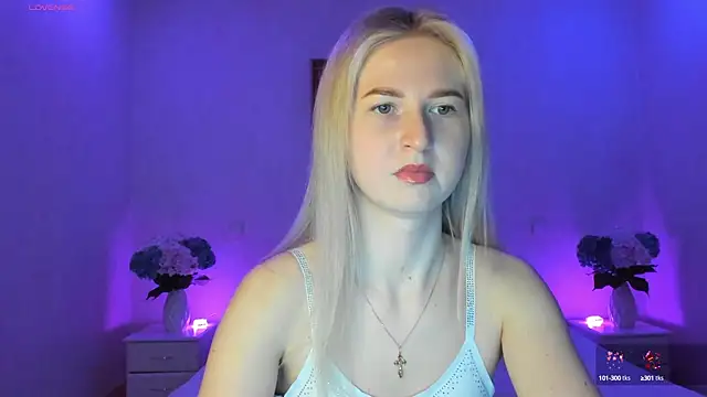 AnnaCarrera online show from 11, 3, 2025