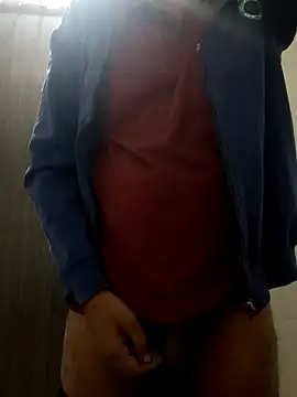 Snapshot of indianguy21 chatting on 11, 12, 2024 indianguy21 online show from 11, 12, 2024