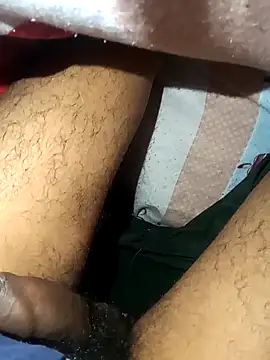 Snapshot of indianguy21 chatting on 18, 1, 2025 indianguy21 online show from 18, 1, 2025