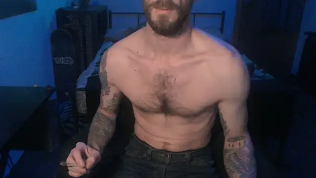 SexxxyLouis online show from 10, 1, 2025