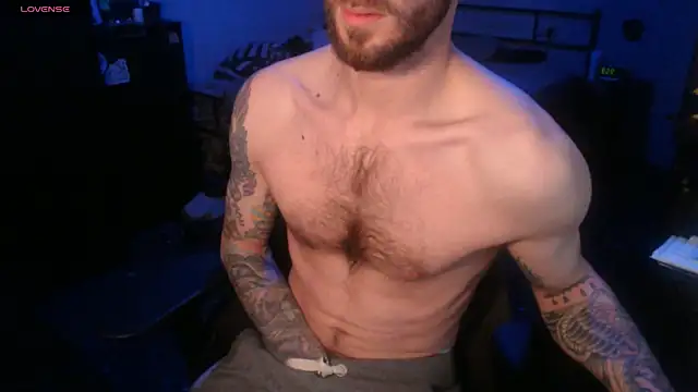 SexxxyLouis online show from 2, 11, 2025